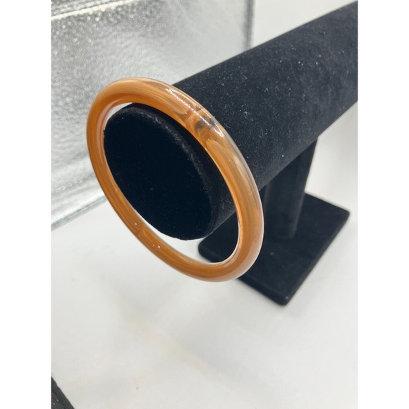 Taiwan Warm Beige Agate Bangle 3 Inch Around Bracelet! - Picture 7 of 9